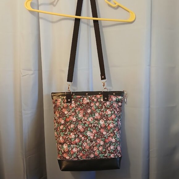 New Travel Sling Crossbody Brown Bronze Pebbled faux leather Pink Western Roses - Picture 9 of 12